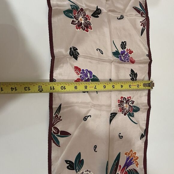 Vintage Oscar De La Renta Pastel Floral Silk Scarf Designer Dainty - Picture 6 of 8